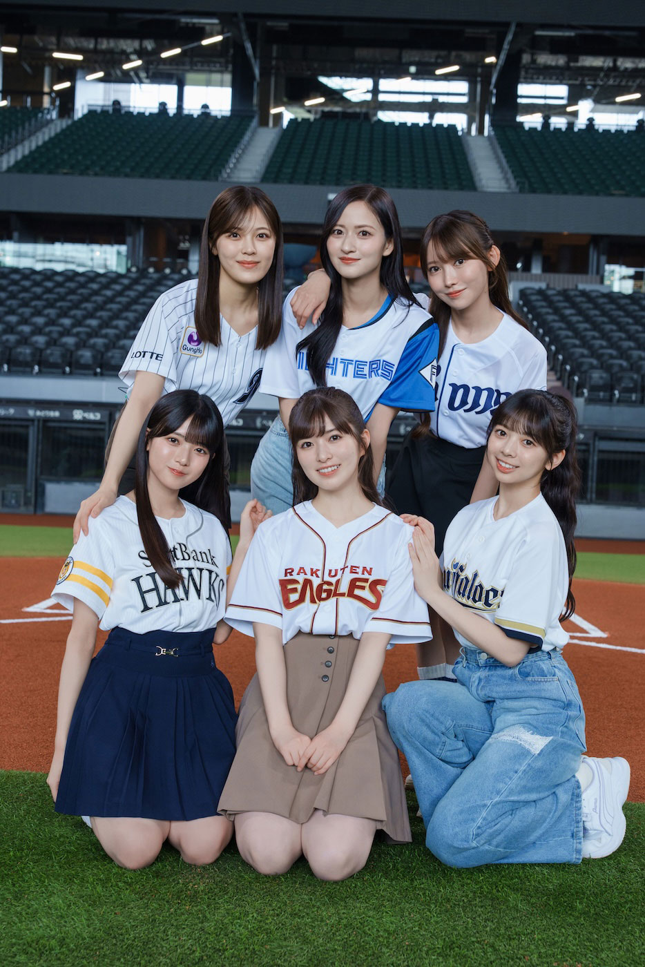 永久保存確定!? 乃木坂野球部がパ・リーグ6球団ユニフォームで「B.L.T.9月号」表紙に初登板！ 中西アルノ、矢田萌華へとつなぐ、乃木坂46グラビア豪華“真夏のクリーンアップ”が完成！