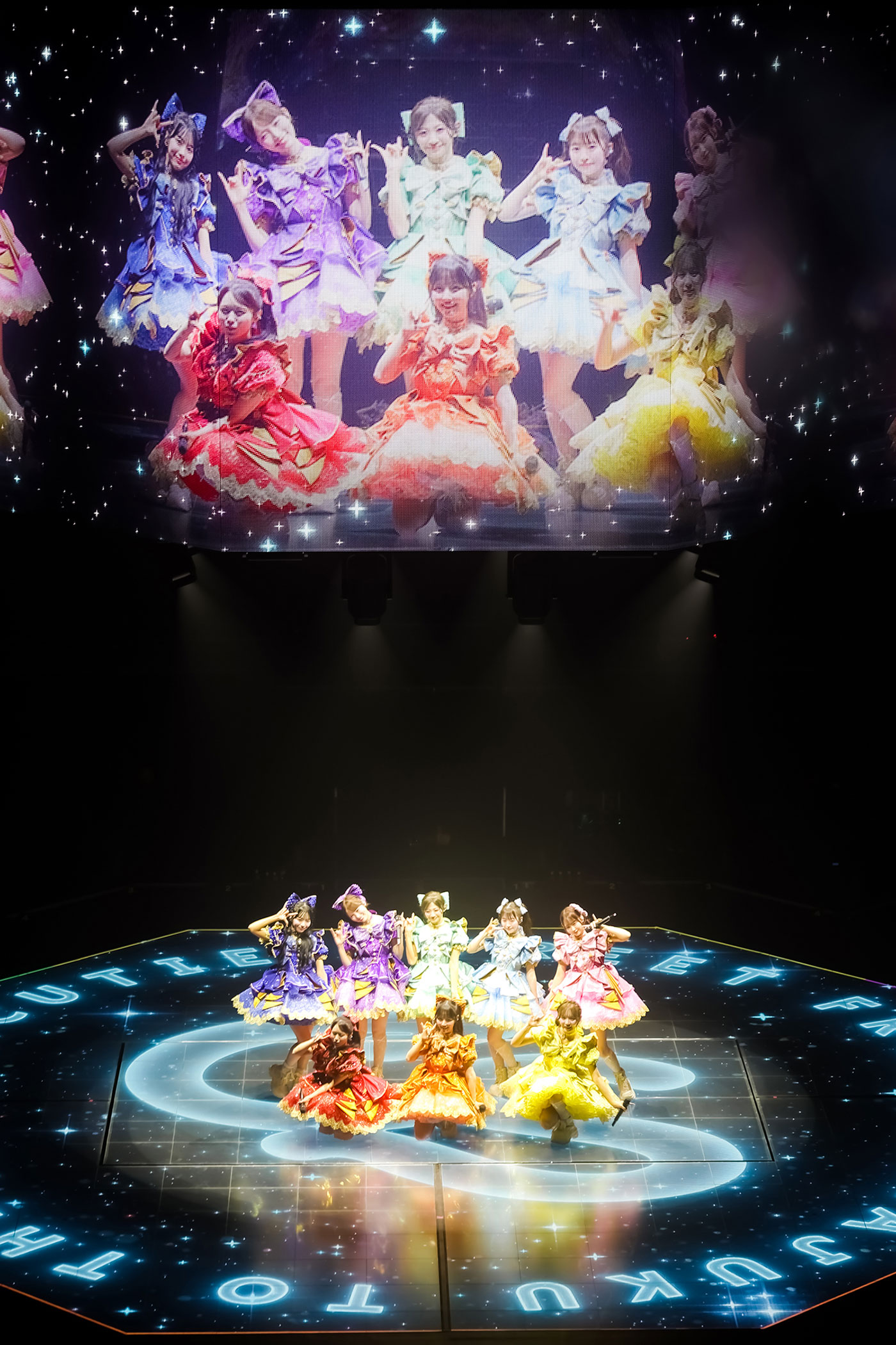 CUTIE STREET、武道館でデビュー2周年ライブ　初アルバムをサプライズ発表