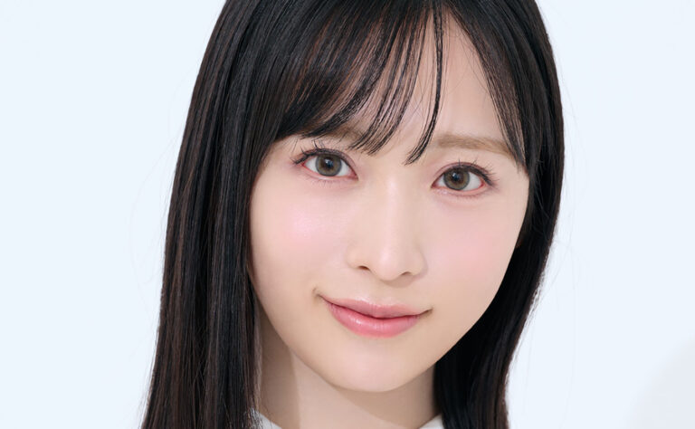 小栗有以、2027年カレンダー発売　自然体の6シーンを収録／発売記念お渡し会も